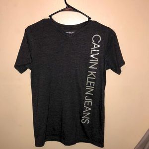 Calvin Klein shirt- Size Medium. Never worn!